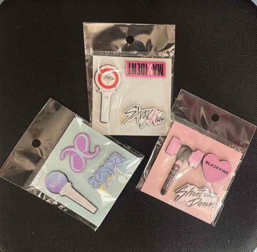 K-Pop Badge Set with 3 Pieces