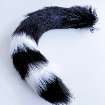 Medium Black-and-White Quadrobics Tail with Carabiner