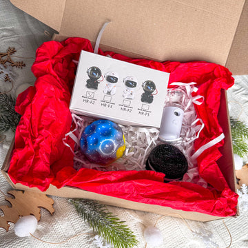 Gift Set: "Astronaut" Projector