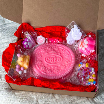 Squish Taba Oreo Set – 18cm, Paws, Hamster, and Winged Hair Clips