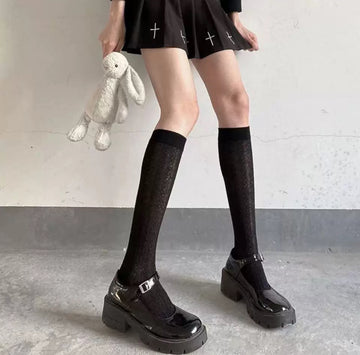Patterned Black Gaiters