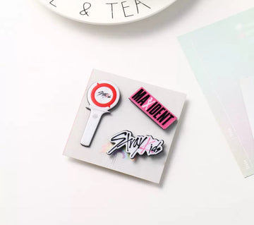 Set of three K-pop Stray Kids badges