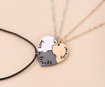Pendant for three: "Best Friends Forever"