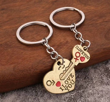 Pair Keychains "I Love You" in Gold Tone