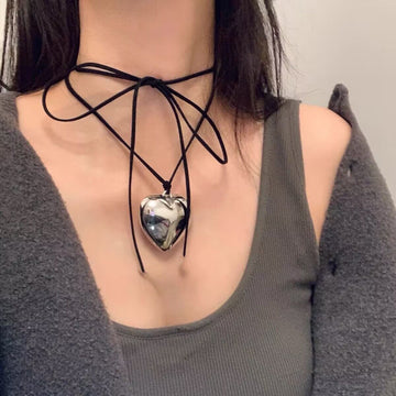 Heart-Shaped Metal Choker