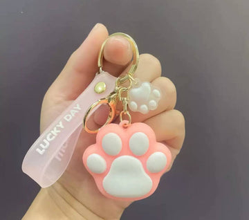 "Cat Paw" Keychain - Pink