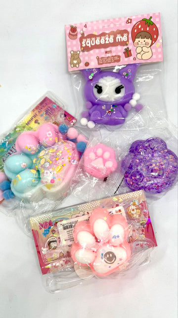 Paw Tabs, Kuromi Squish Set