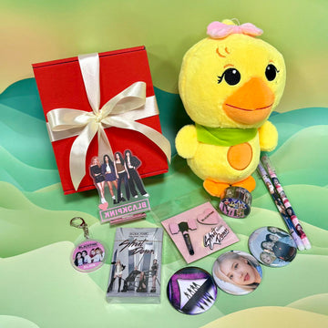 Black Pink Gift Set featuring Lisa