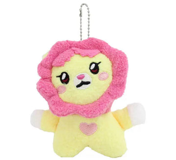 Soft plush keychain featuring (G)I-DLE's Soyeon