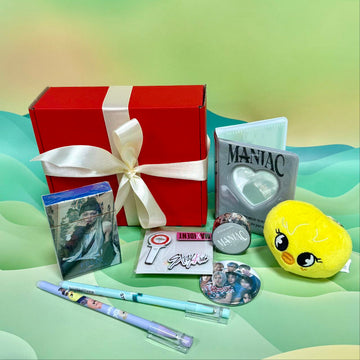 Stray Kids Gift Set Featuring Felix