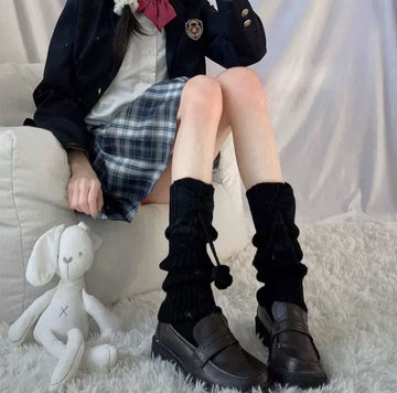 Black Pom-Pom Gaiters