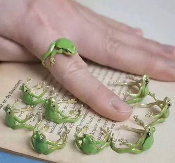 Frog Ring