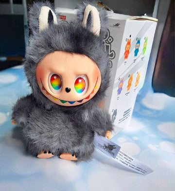 Rare Secret Labubu 3rd Generation Biginto Energy (brand new, sealed) Gray