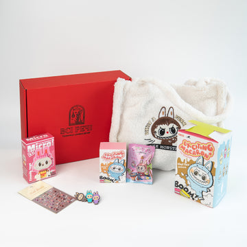 Labubu Gift Set (shopping tote, toy, keychain, mini figure, 3D stickers, building set, badges)