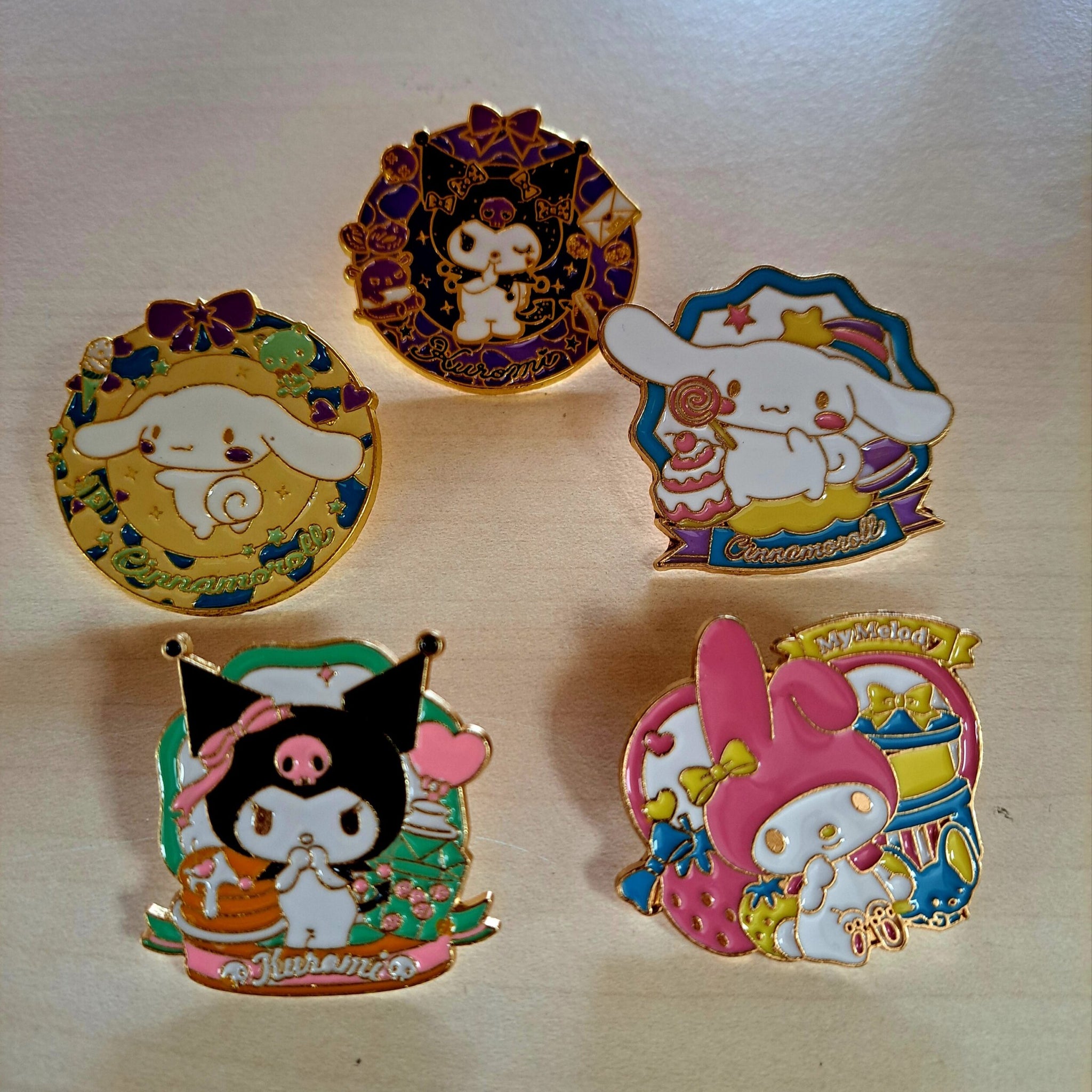 Metal Pins "Kuromi"