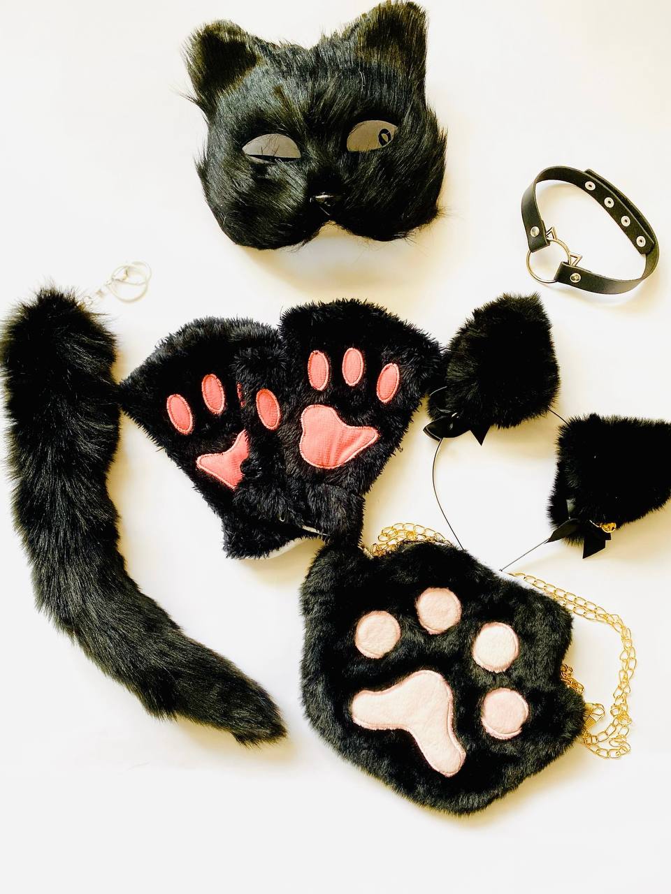 Quadrobics Set (mask, paws, ears, tail with clip, choker, bag) Black