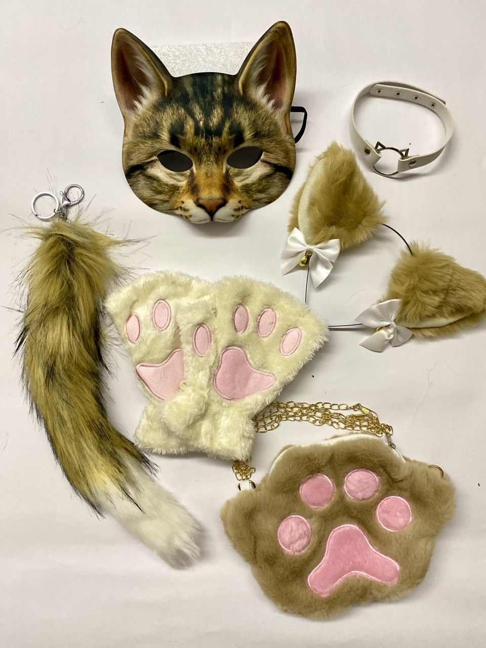 Quadrobics Set (mask, paws, ears, tail with carabiner, choker, bag) — Brown