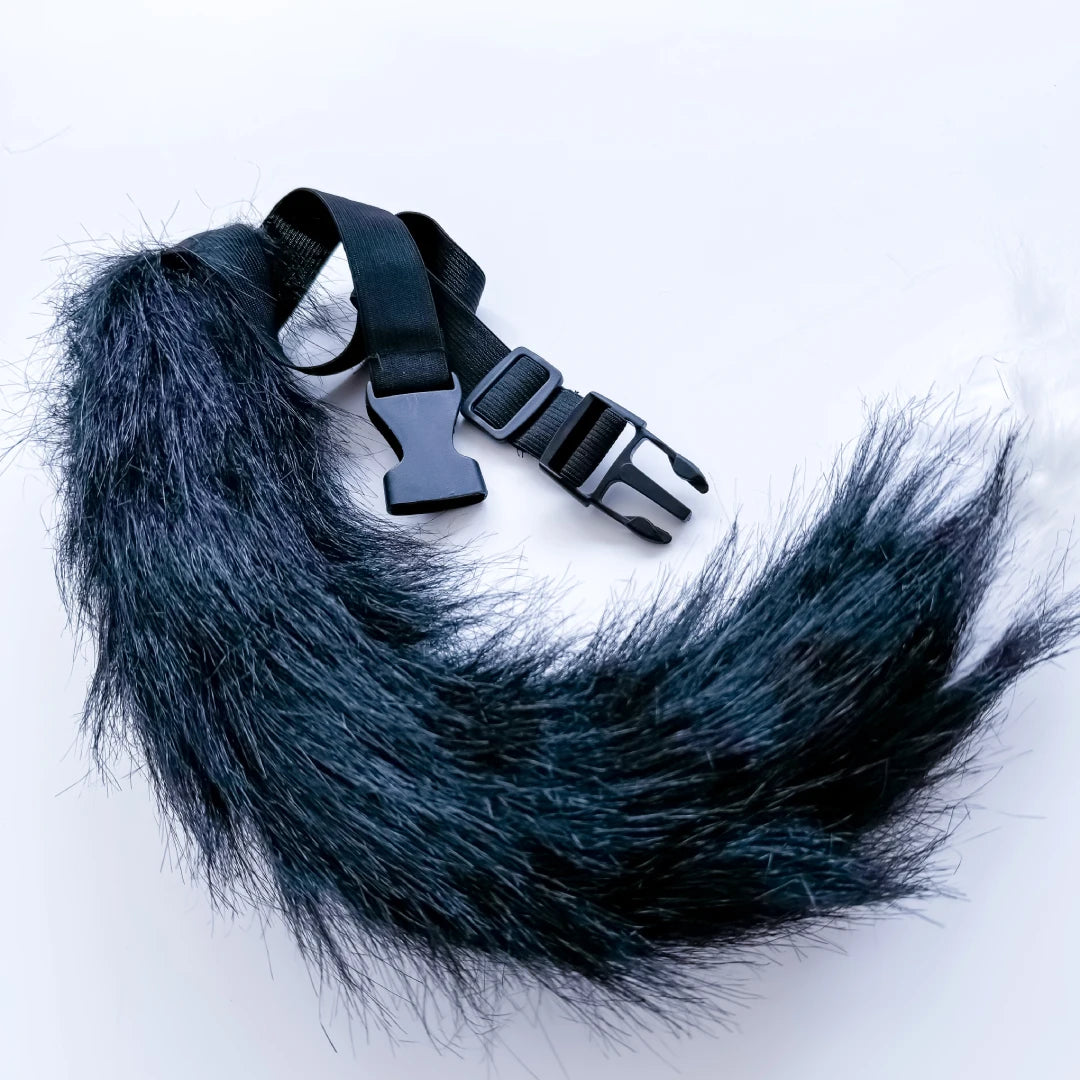 Black Quadrobics tail with strap