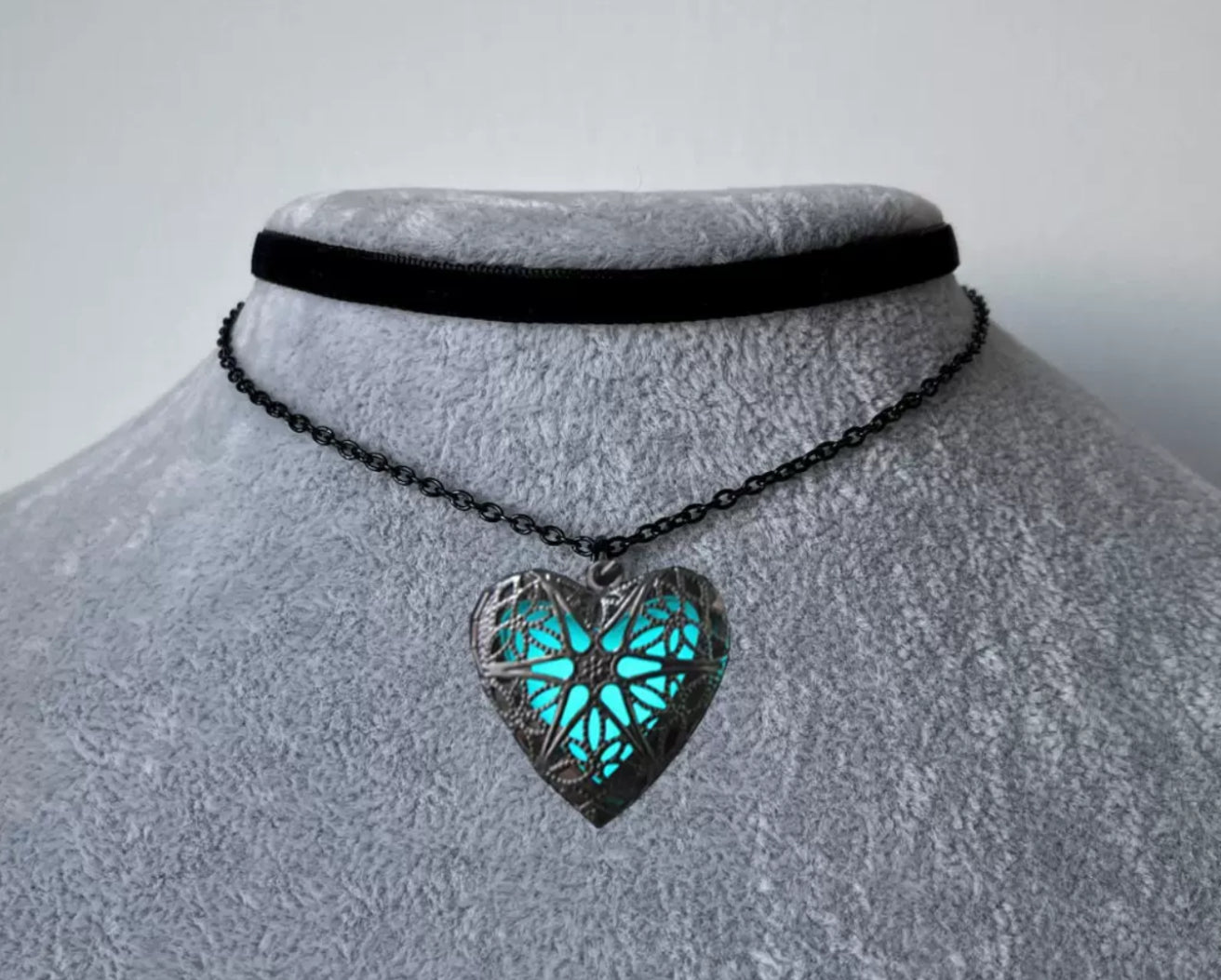 Glow-in-the-Dark Heart Pendant Choker