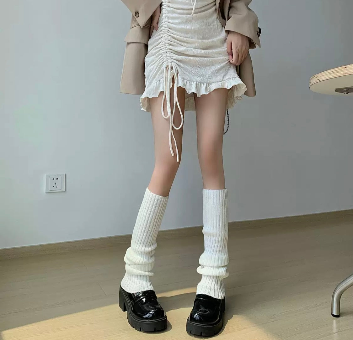 Knitted White Gaiters