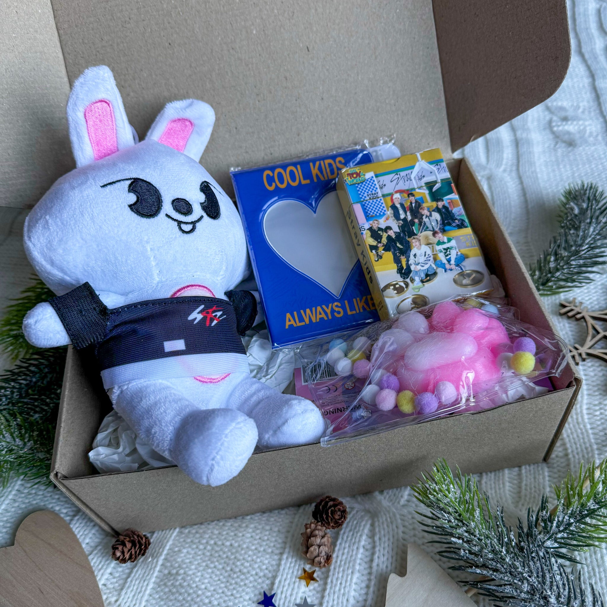 K-pop Gift Set: Stray Kids Lee Minho