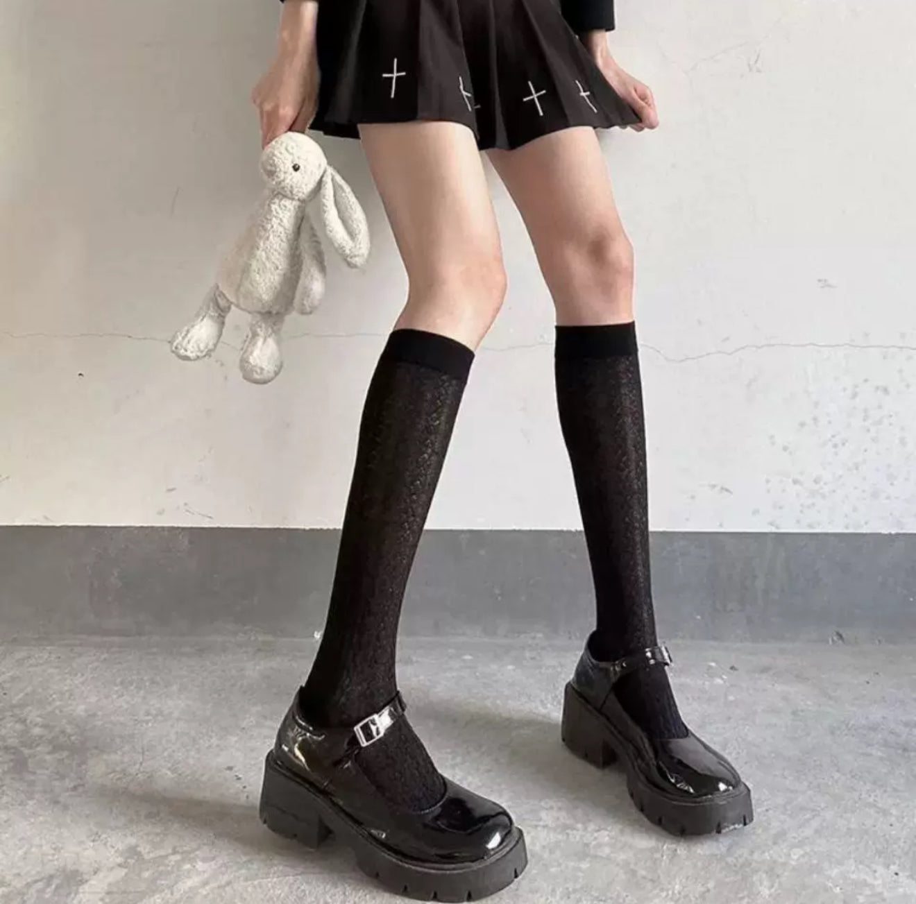 Patterned Black Gaiters