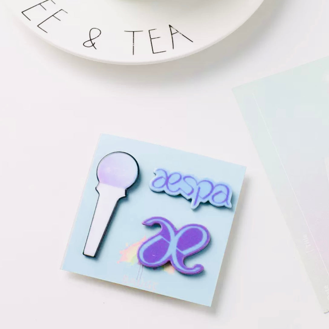 Set of three K-pop Aespa badges