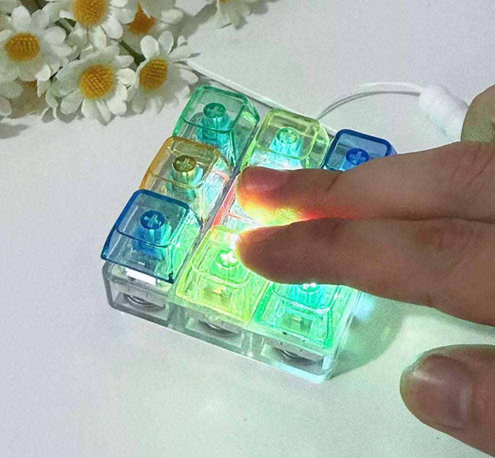 Trendy Keycap Clicker Fidget Keychain — 9-Key Mini Keyboard with Multi ...