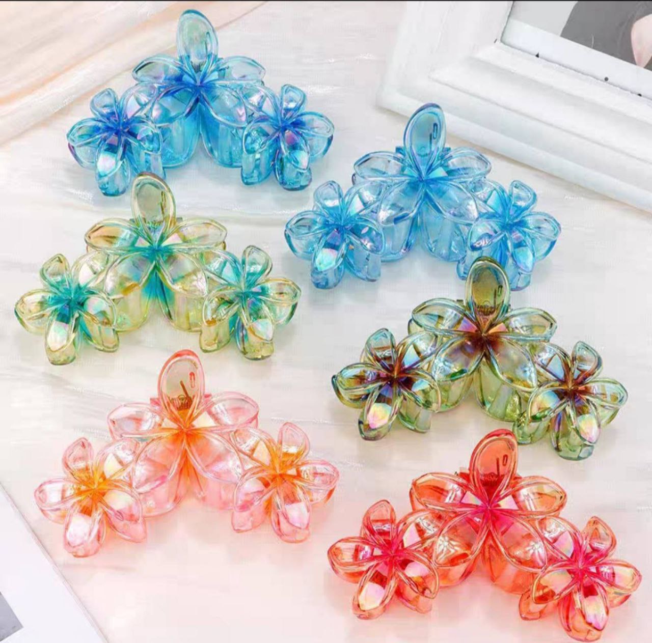 Triple Flower Hair Clip - Pearl Finish